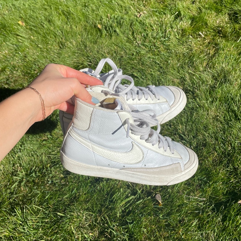 Nike Blazer Mid ‘77 Custom Shoe, Women’s 7.5
